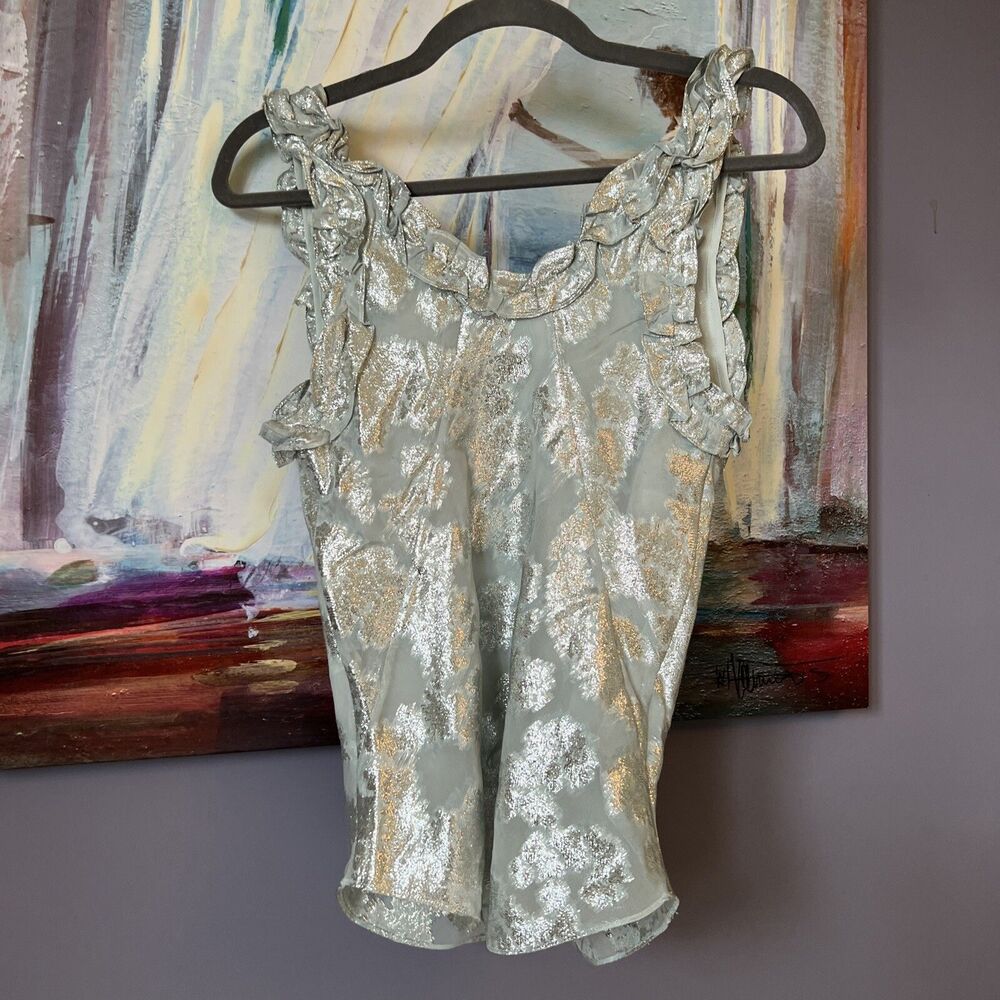 H&M Conscious 💖Sz 0 Jacquard Patterned Top V Neck Sleeveless Blouse Metallic